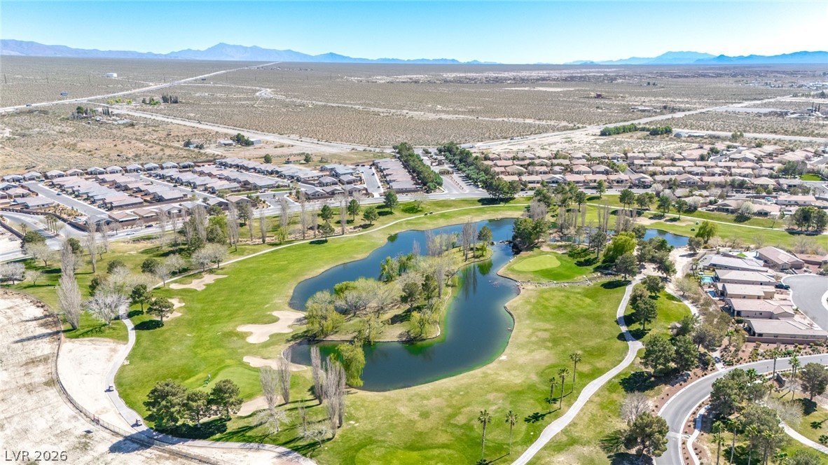 5761 East Badlands Lane