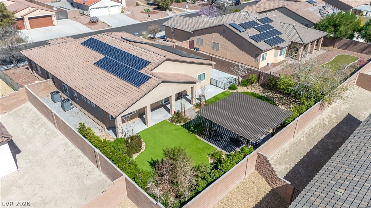 5761 East Badlands Lane