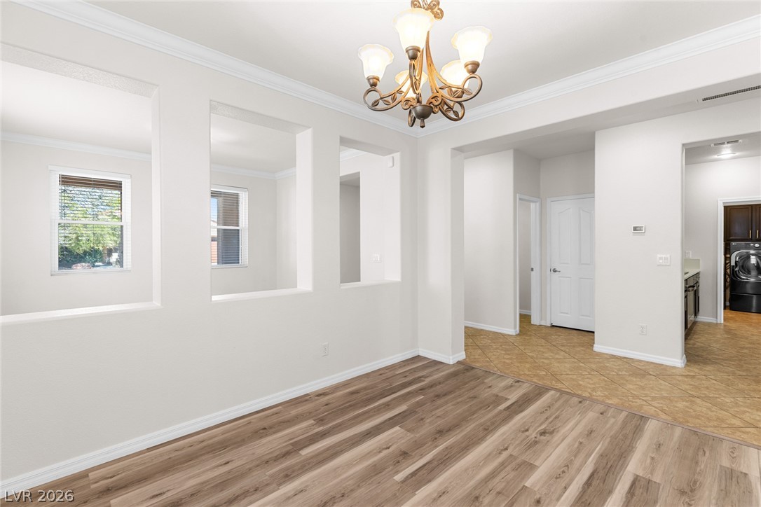 5761 East Badlands Lane