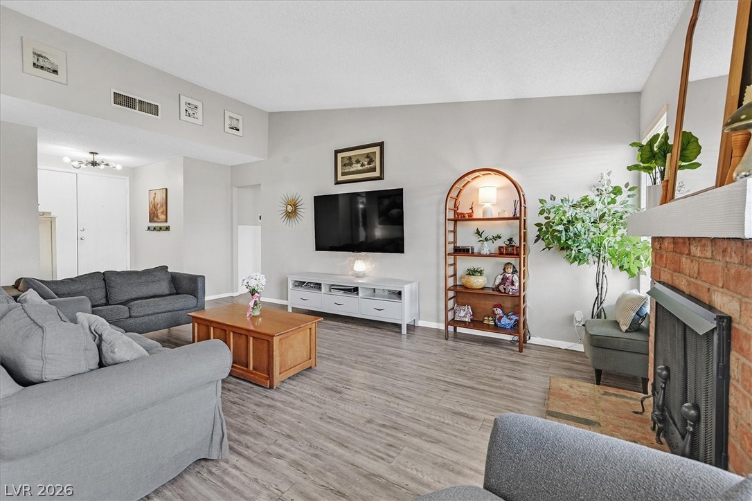 6808 Selkirk Circle