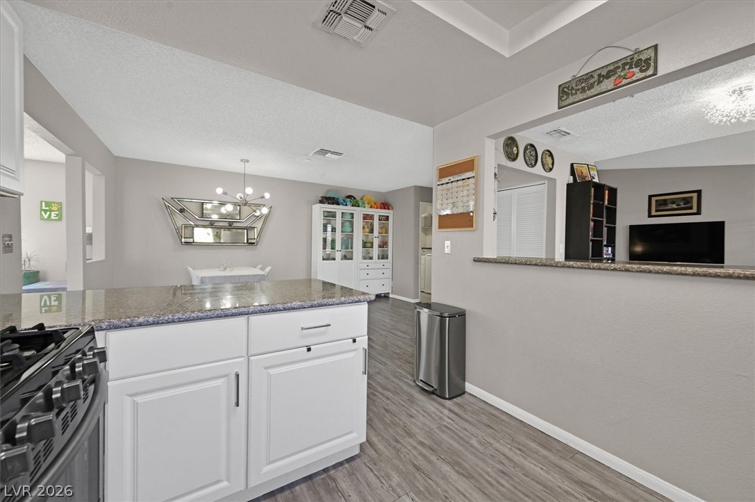 6808 Selkirk Circle