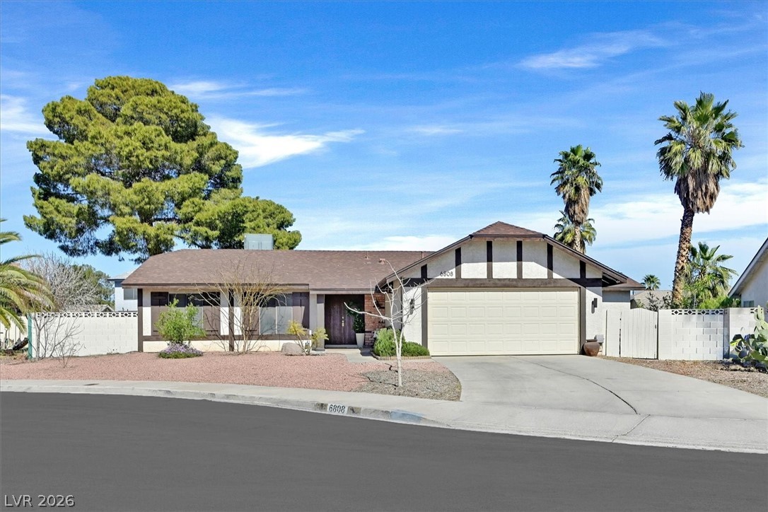 6808 Selkirk Circle
