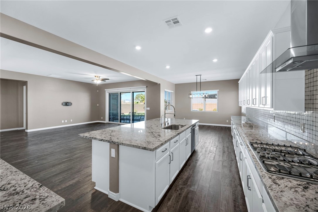 6390 Painted Creek Street