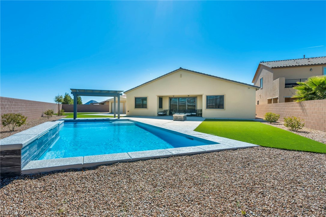 6390 Painted Creek Street