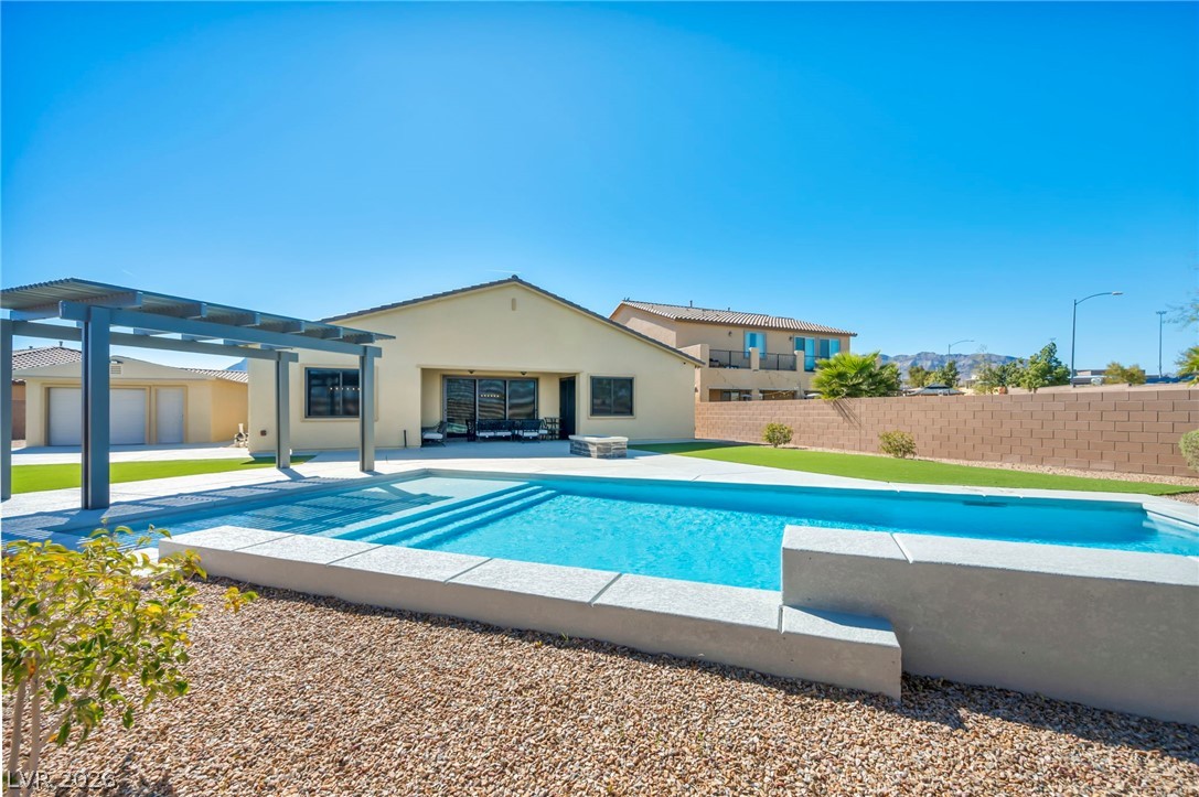 6390 Painted Creek Street