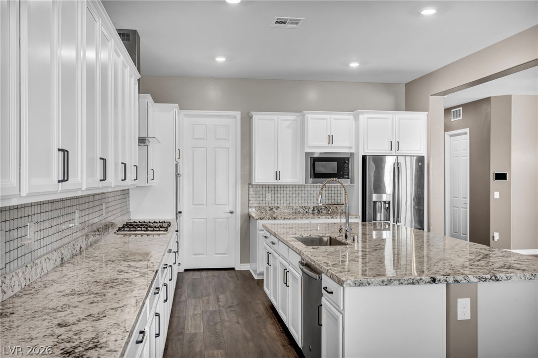 6390 Painted Creek Street