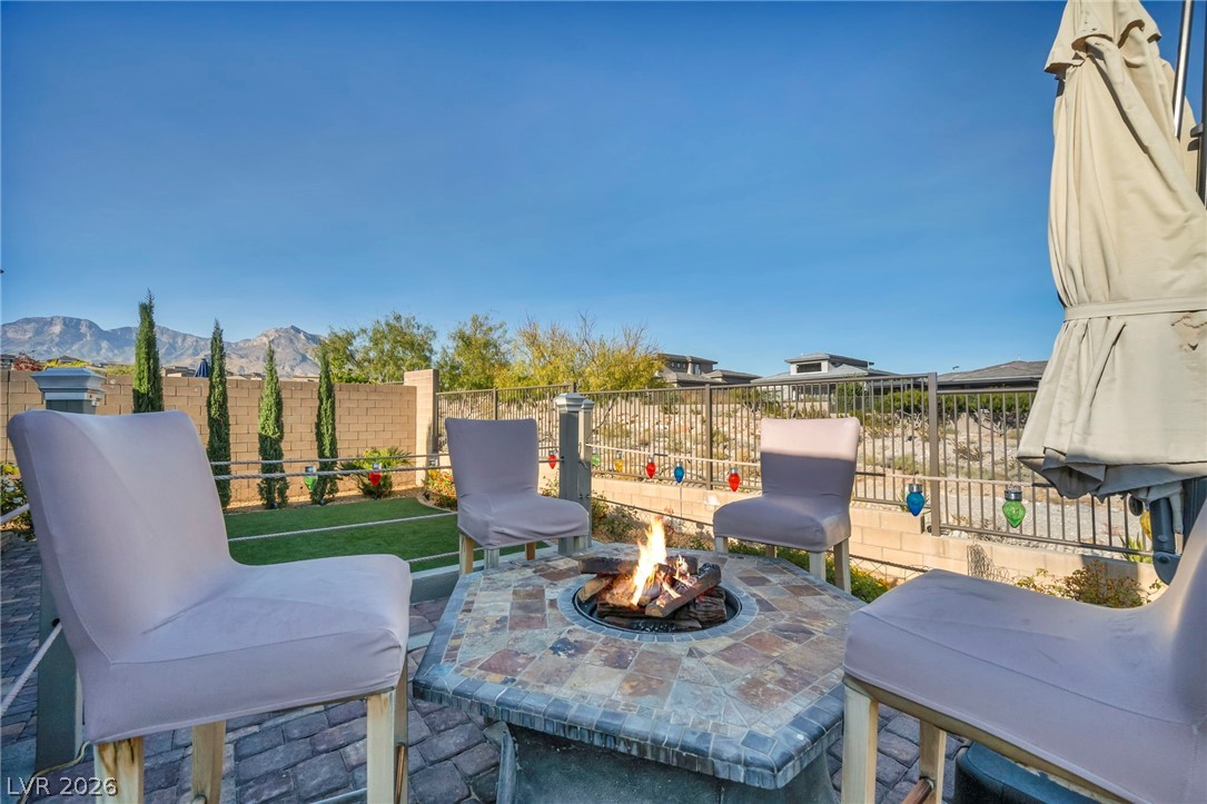 12468 Primrose Grove Lane