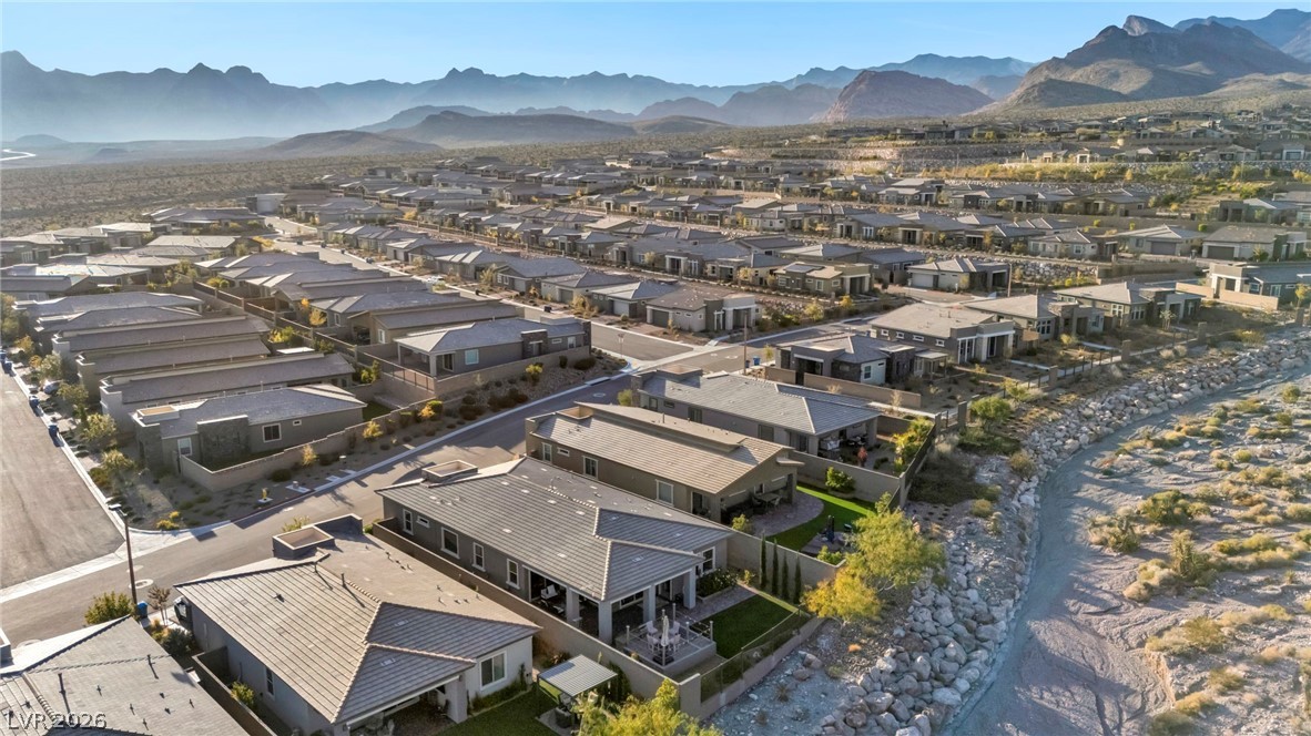 12468 Primrose Grove Lane