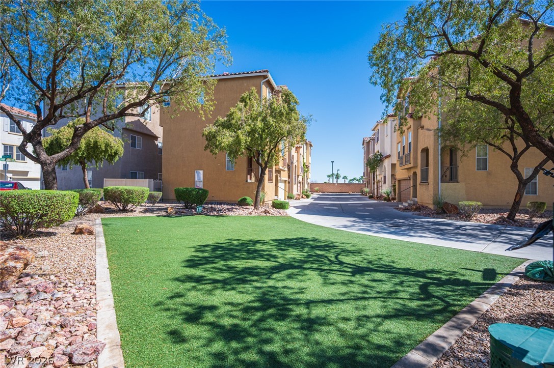 8940 Jennifer Anne Avenue