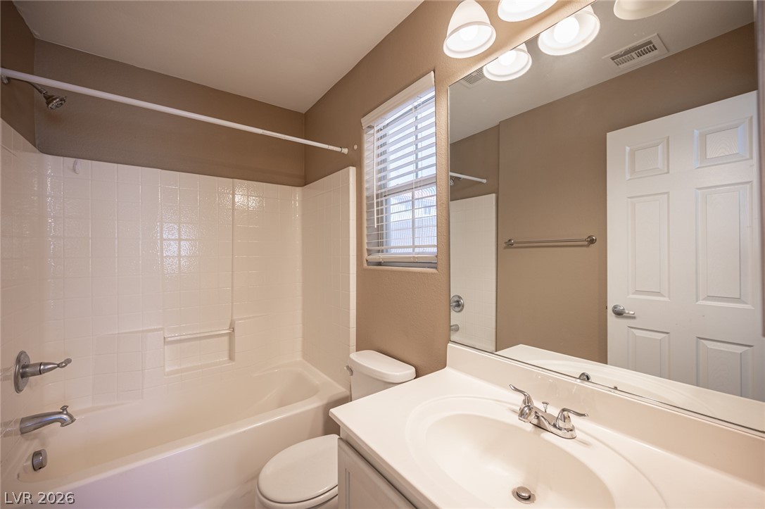 8940 Jennifer Anne Avenue