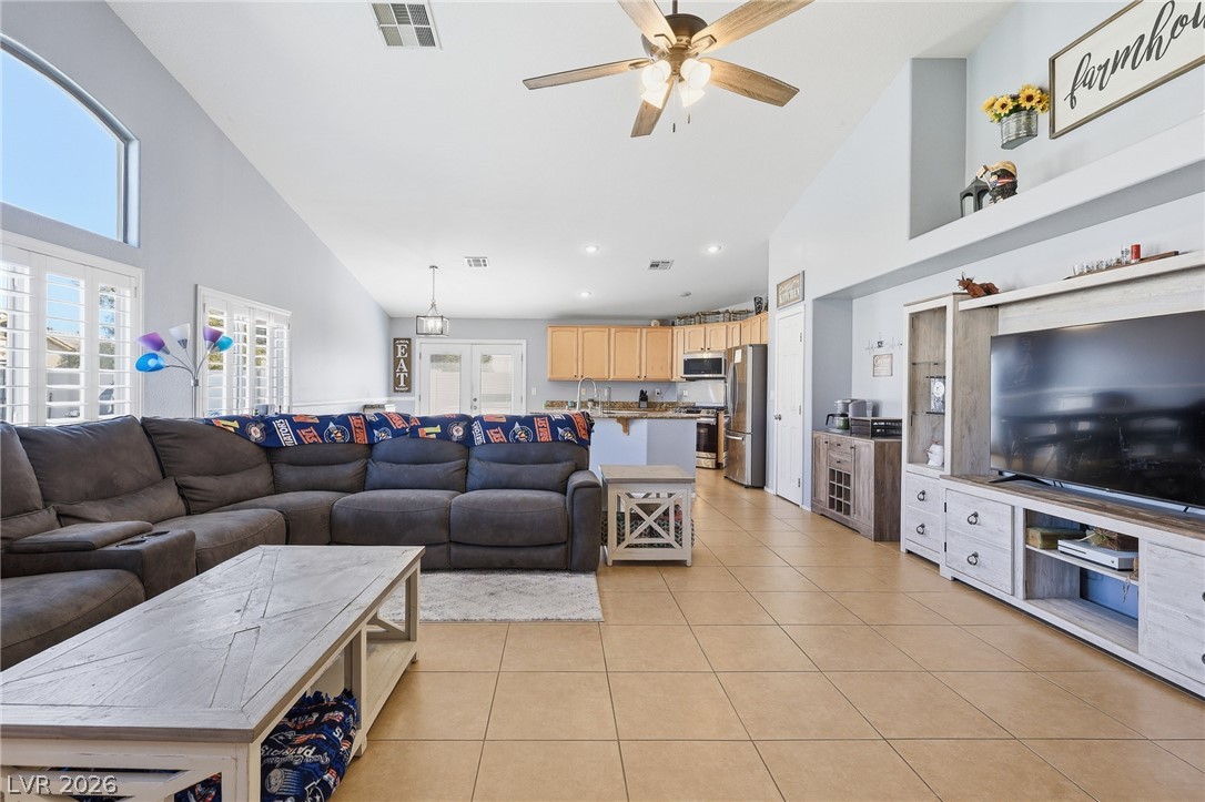 5920 Cuddles Court