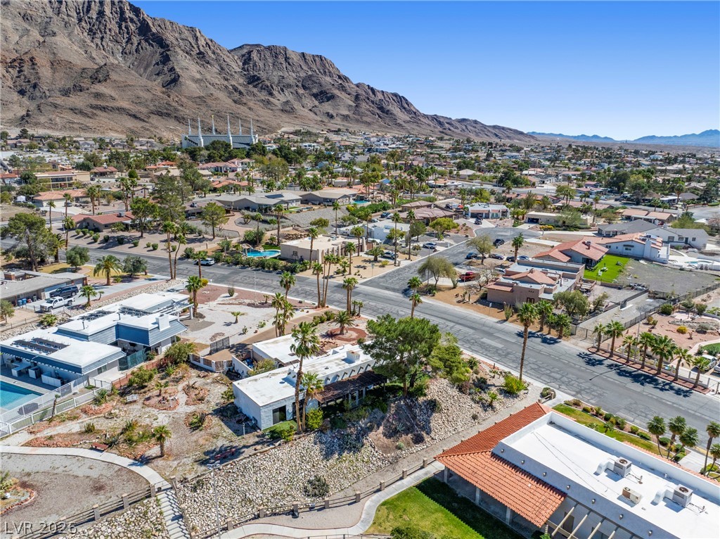 6744 Mountridge Drive