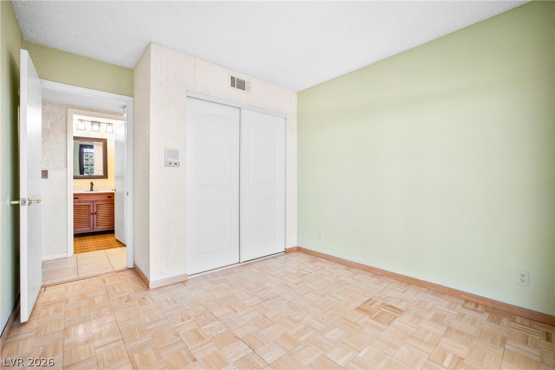 6744 Mountridge Drive