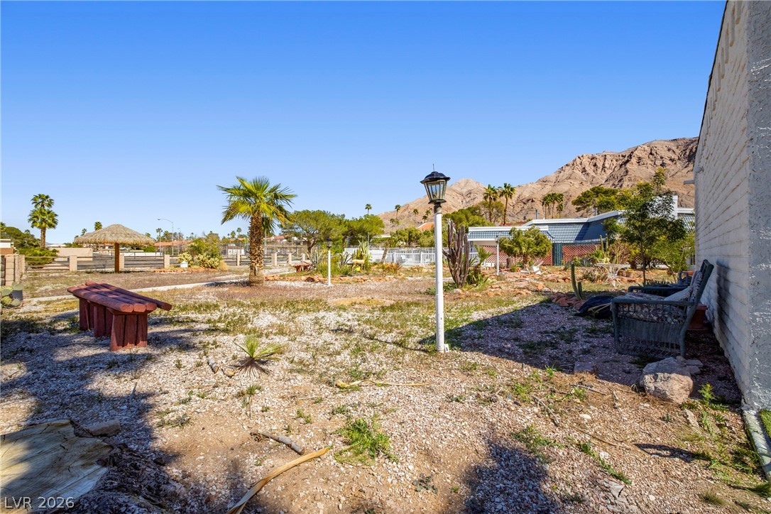 6744 Mountridge Drive