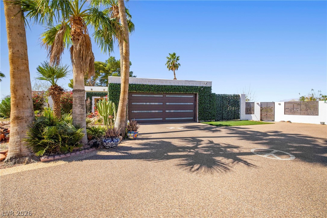 6744 Mountridge Drive