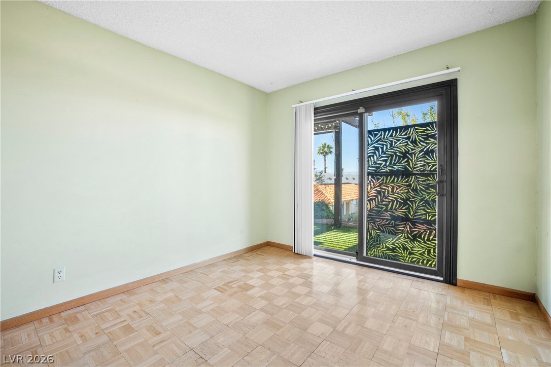 6744 Mountridge Drive