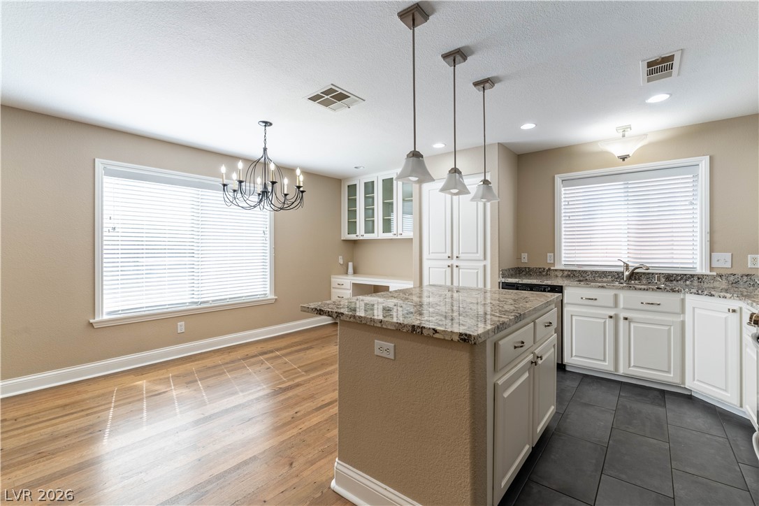 9813 Peseo Cresta Avenue