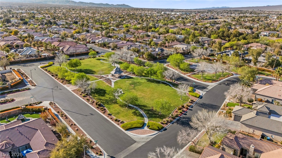 6907 May Basket Avenue