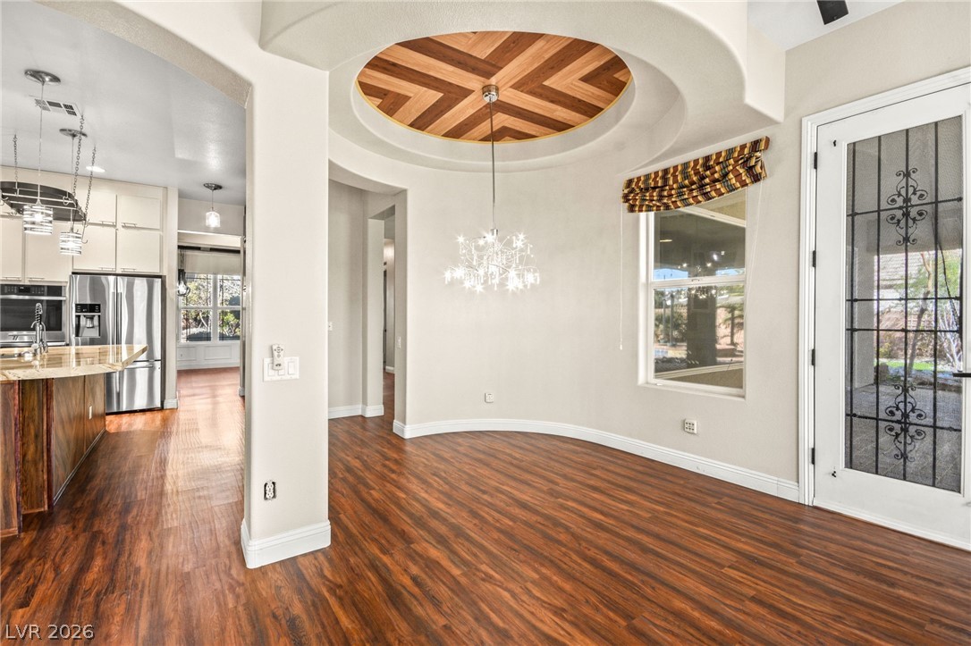 6907 May Basket Avenue