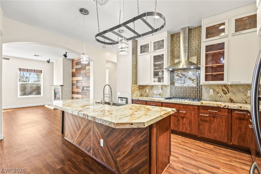 6907 May Basket Avenue