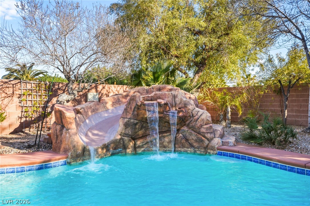 6907 May Basket Avenue