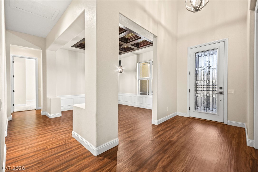 6907 May Basket Avenue