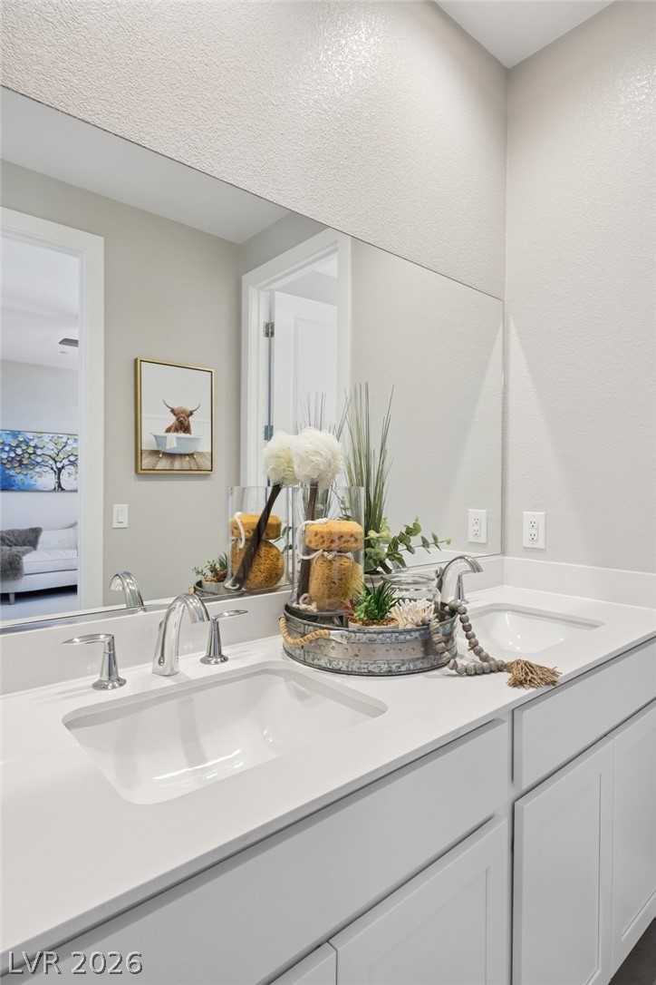 8984 Rolling Pietra Street