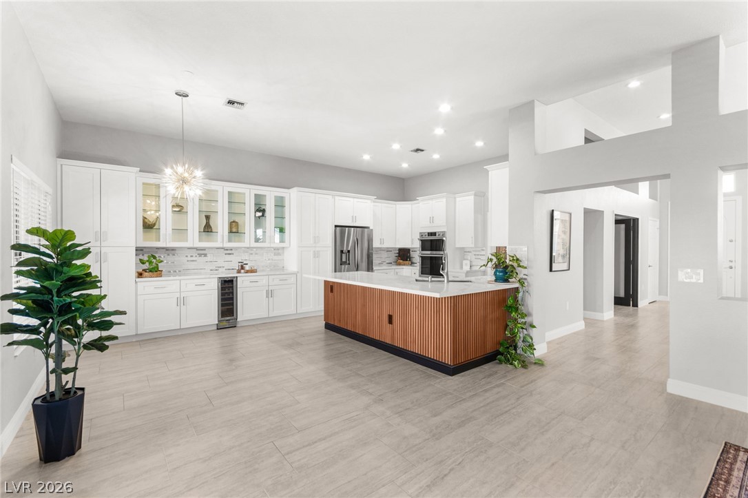 2900 Crown Ridge Drive