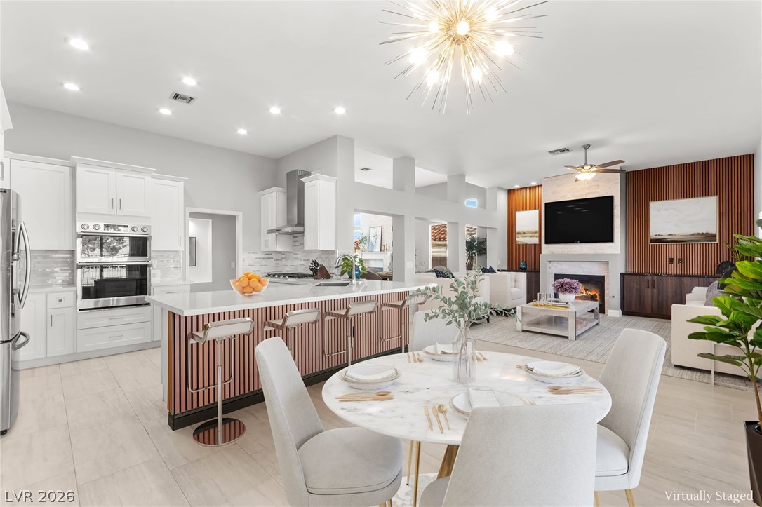 2900 Crown Ridge Drive