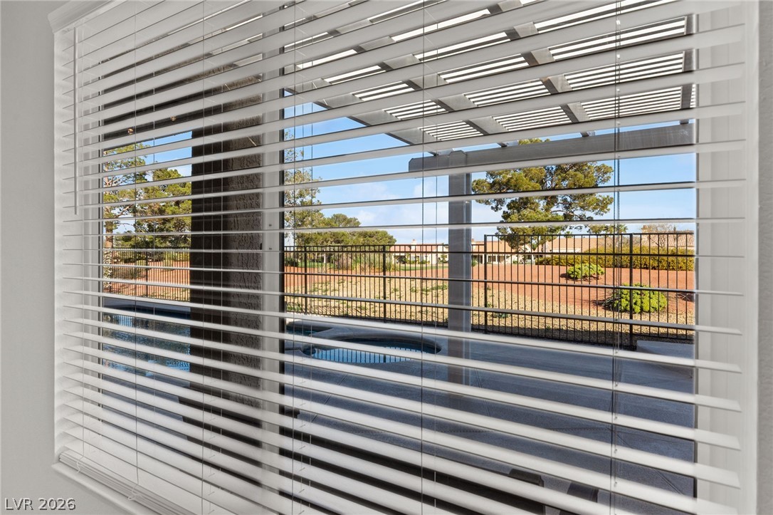 2900 Crown Ridge Drive