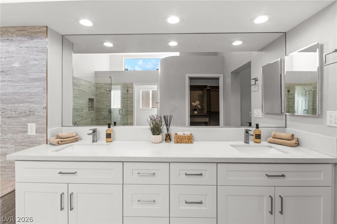 2900 Crown Ridge Drive