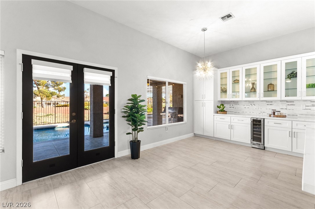 2900 Crown Ridge Drive