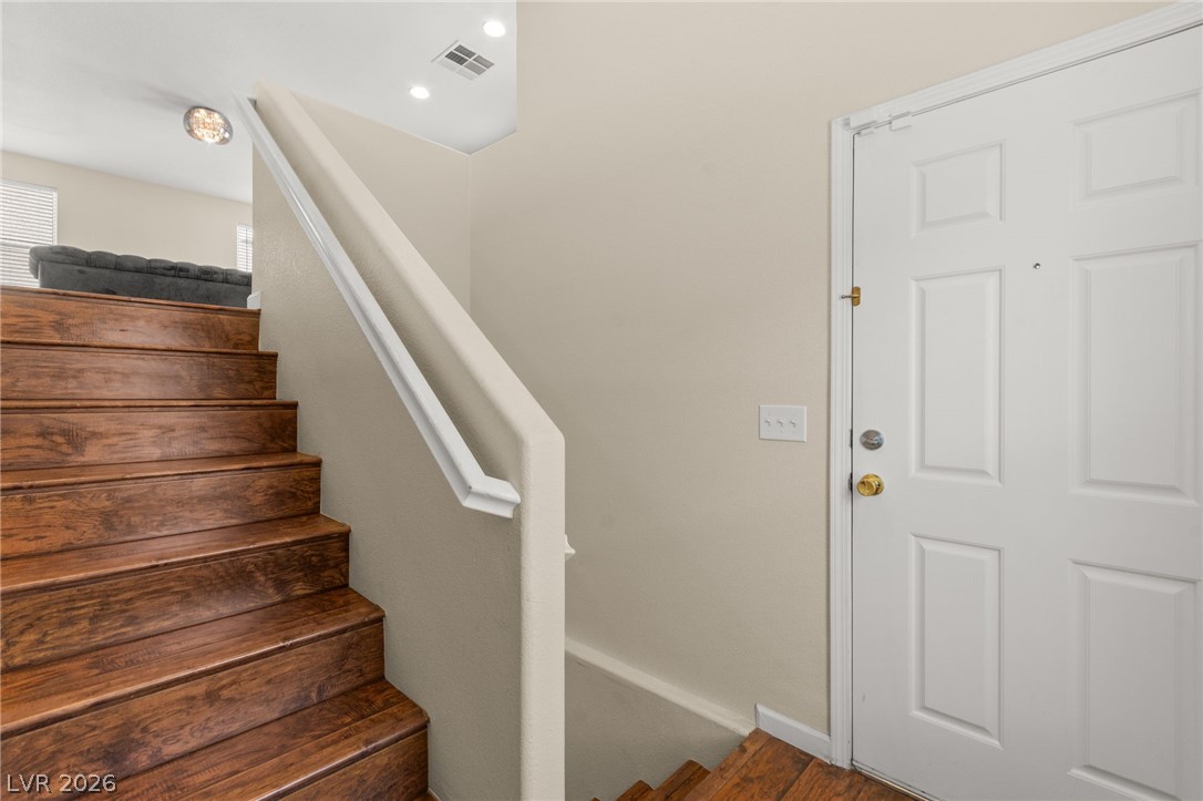 6984 Canary Ivy Way