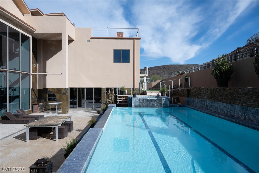 1703 Tangiers Drive