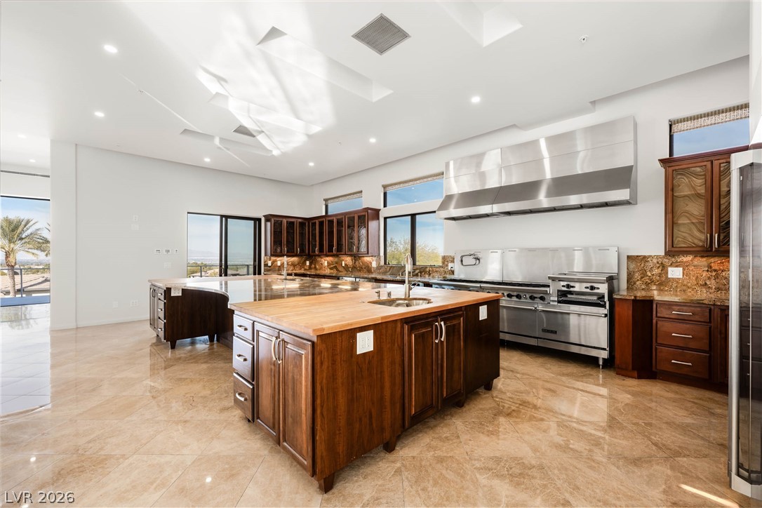1703 Tangiers Drive