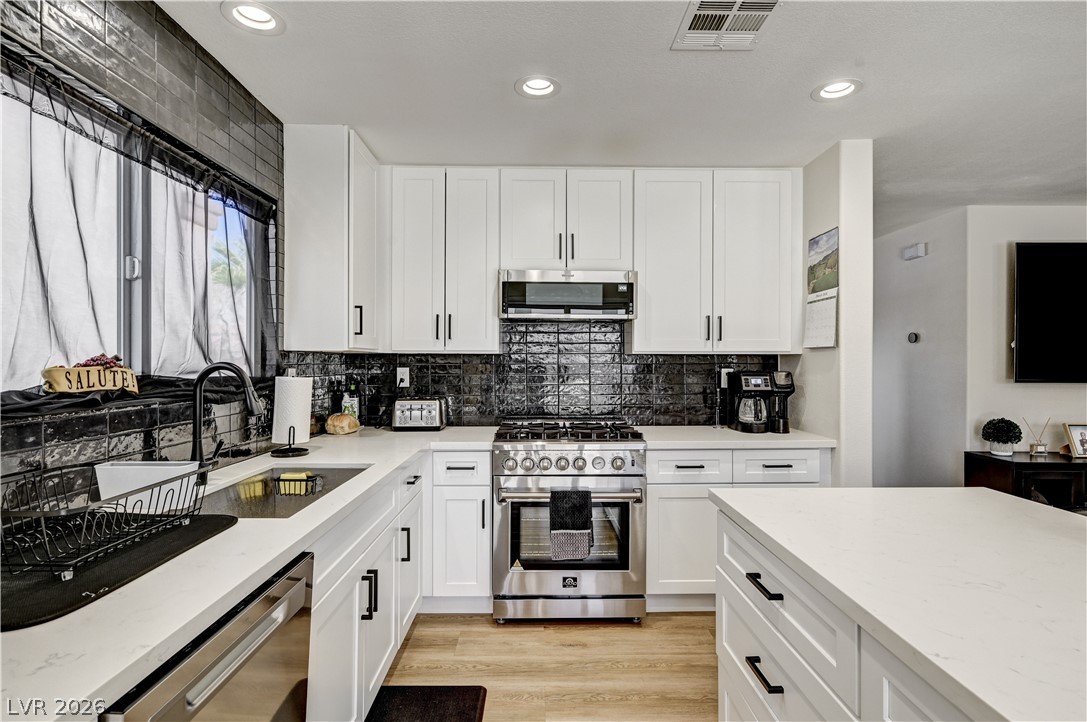 10260 South Bronco Street