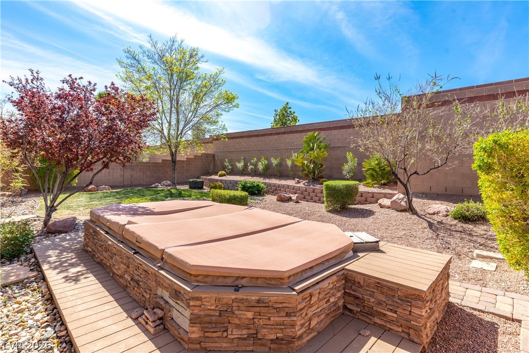 6855 Desert Island Street