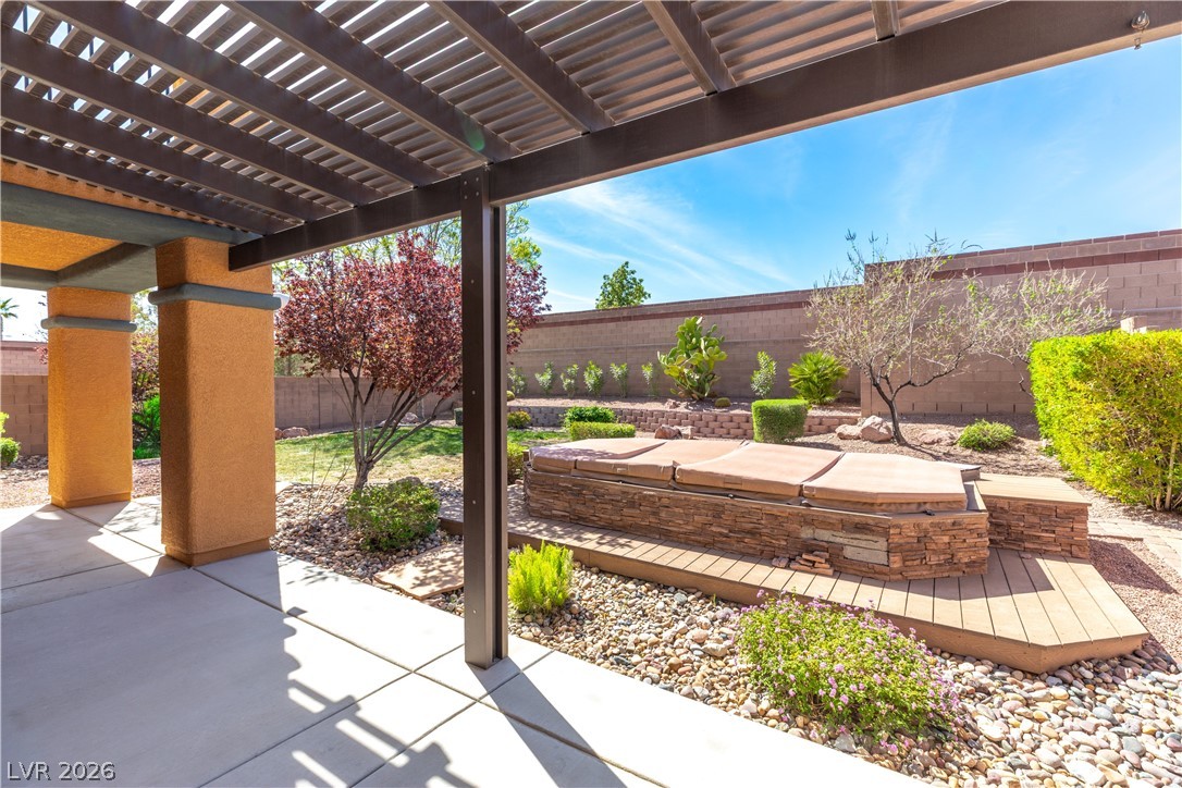 6855 Desert Island Street