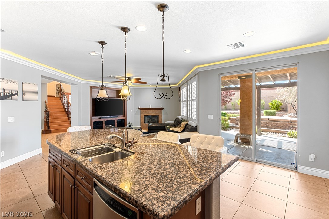 6855 Desert Island Street