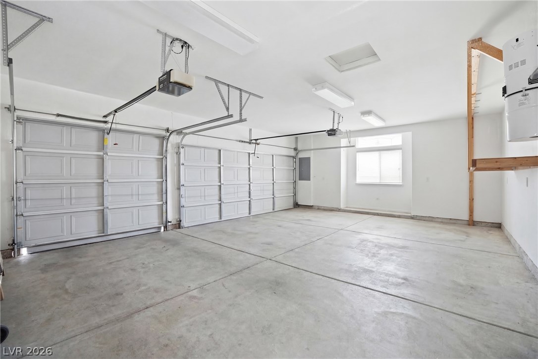 206 East Mesa Verde Lane