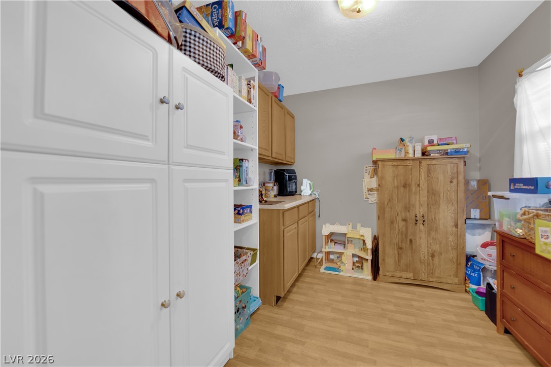 6820 War Eagle Circle