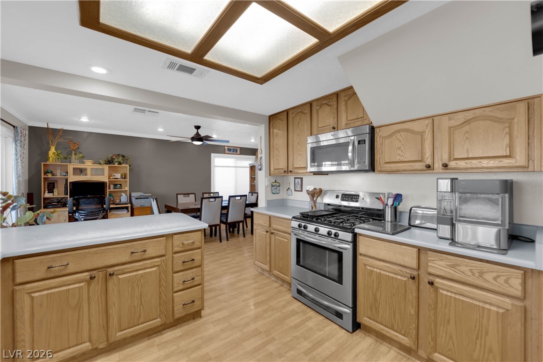 6820 War Eagle Circle