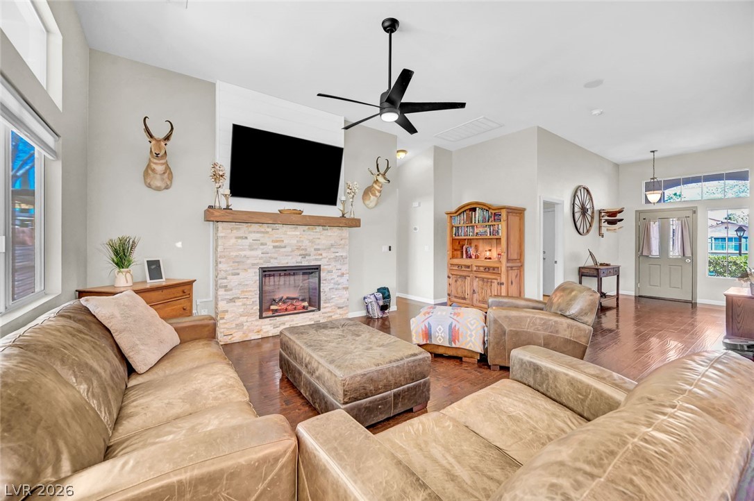 7525 Evening Falls Drive