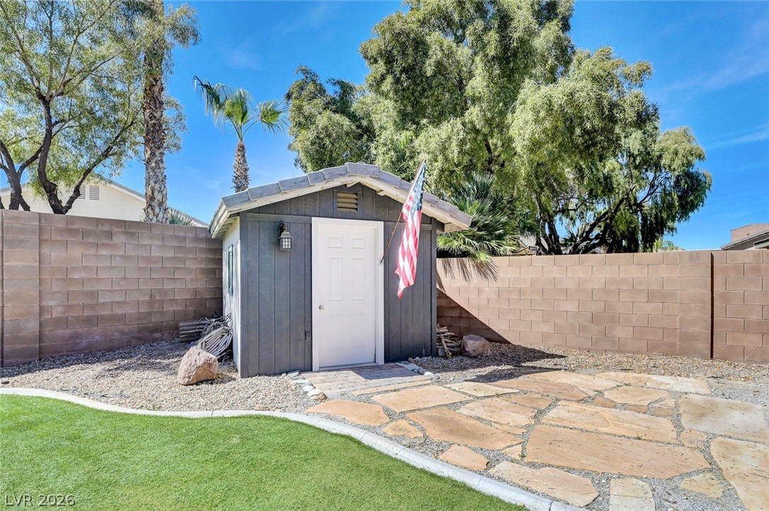 7525 Evening Falls Drive