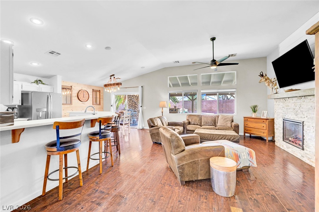7525 Evening Falls Drive