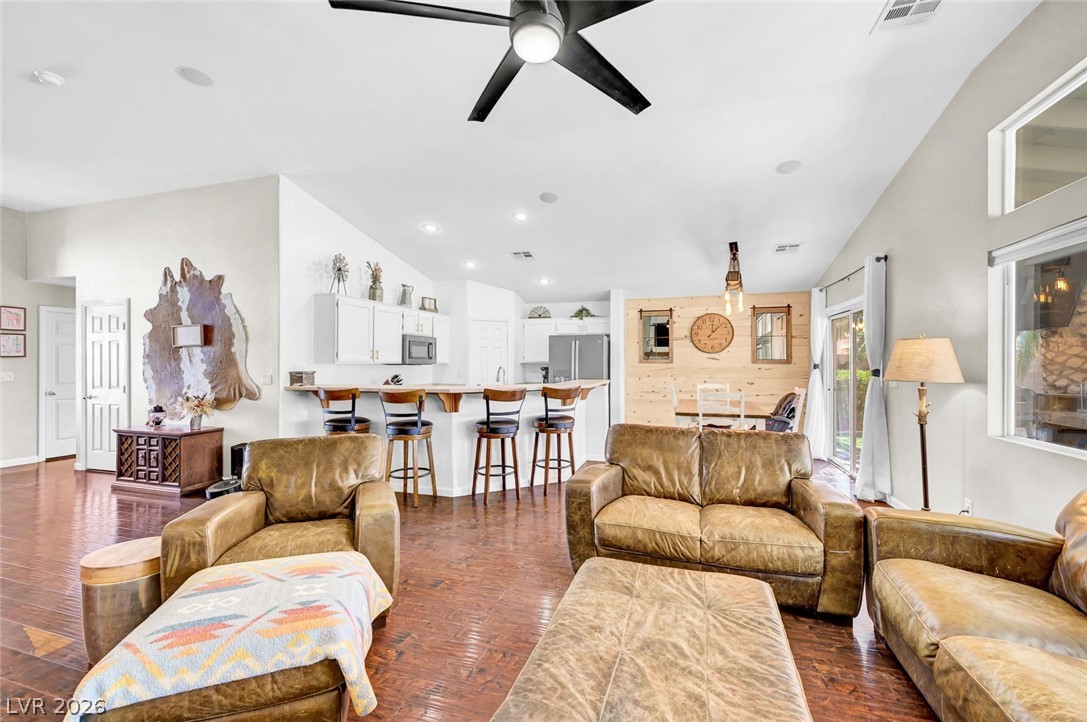 7525 Evening Falls Drive