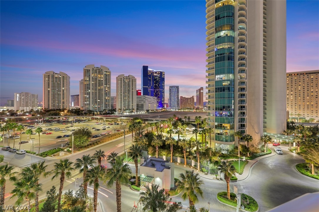 322 Karen Avenue 708