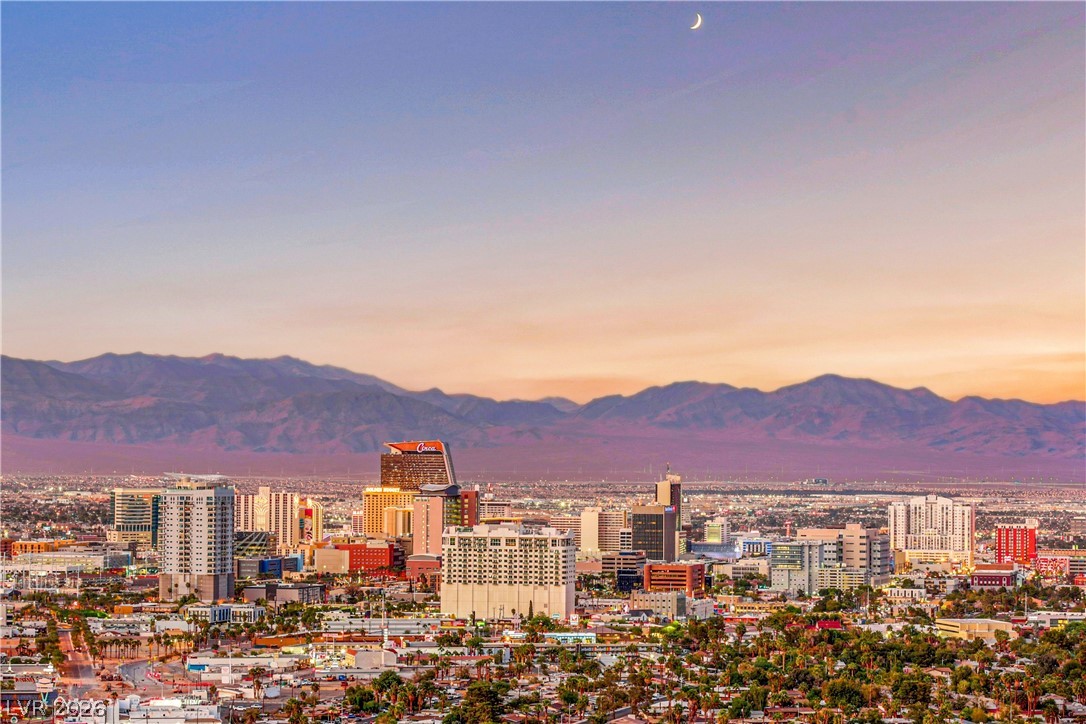 322 Karen Avenue 708