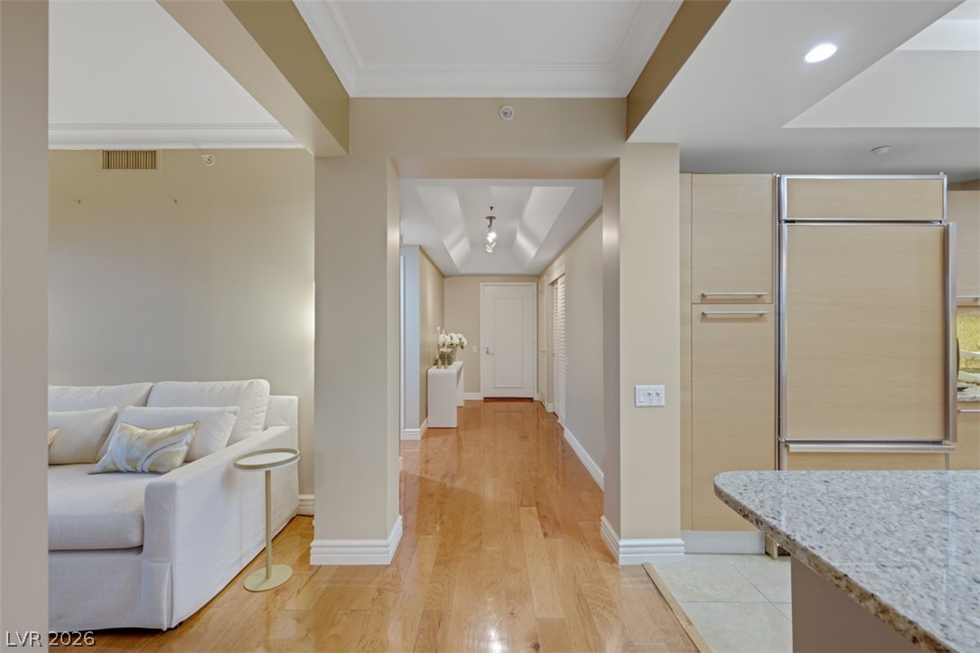 322 Karen Avenue 708