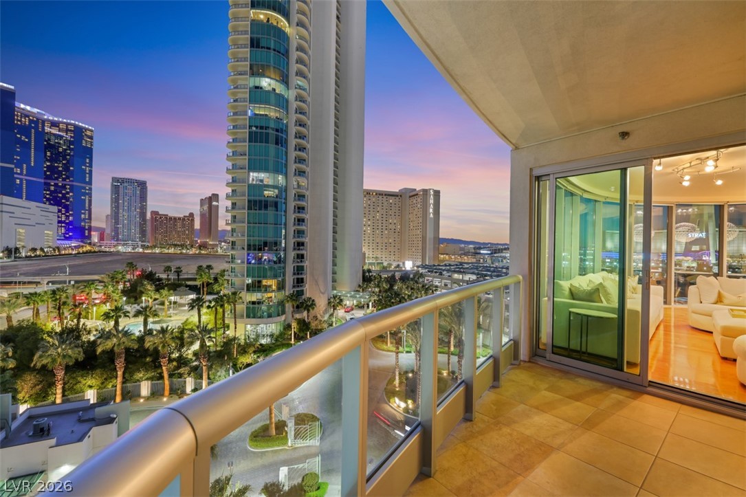 322 Karen Avenue 708